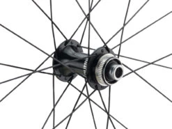 Shimano WH-RS710-C46-TL Disc Center Lock Carbon Laufradsatz -Fahrradsportgeschäft 484754